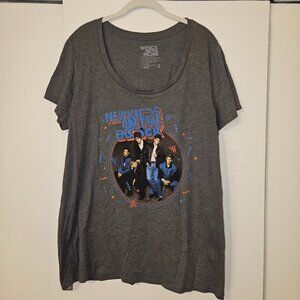 Torrid New Kids on the Block Gray Short Sleeve Tee (2X)
